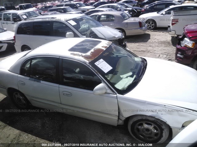 1G4CW52K8Y4150297 - 2000 BUICK PARK AVENUE  WHITE photo 1