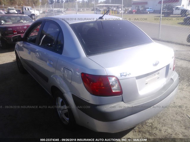 KNADE123076279826 - 2007 KIA RIO LX/SX SILVER photo 3