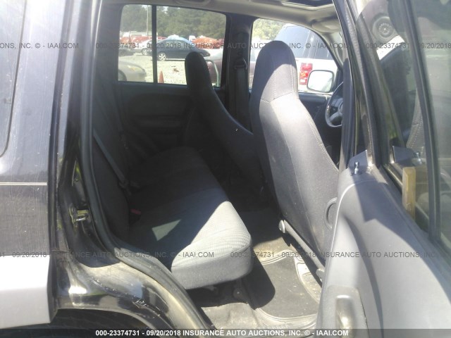 1J4GK48KX3W670267 - 2003 JEEP LIBERTY SPORT/FREEDOM შავი ფოტო 8