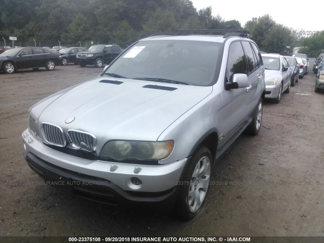 WBAFB33521LH25936 - 2001 BMW X5 4.4I SILVER photo 2