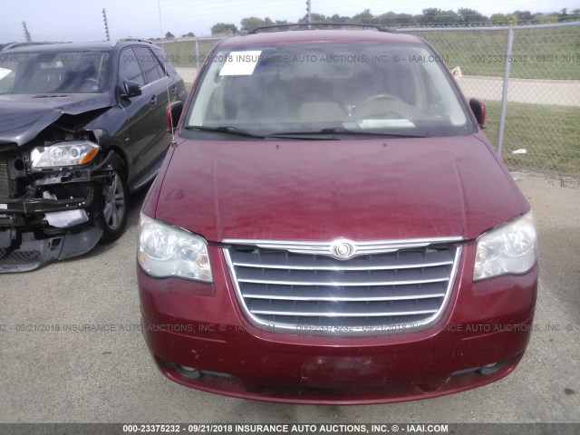 2A8HR54P38R635317 - 2008 CHRYSLER TOWN & COUNTRY TOURING MAROON photo 6