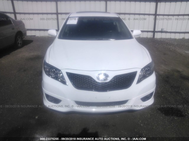 4T1BF3EKXAU507447 - 2010 TOYOTA CAMRY SE/LE/XLE თეთრი ფოტო 6