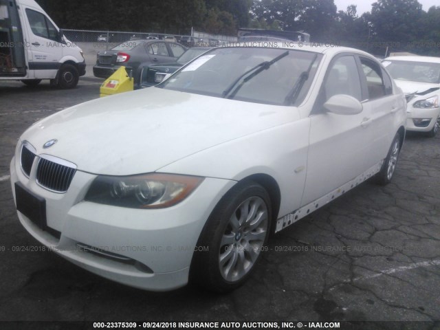 WBAVB73568VH26041 - 2008 BMW 335 I WHITE photo 2