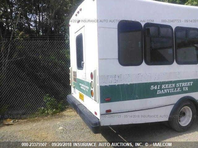 1FD4E45P08DB17657 - 2008 FORD E450 أبيض صورة 8