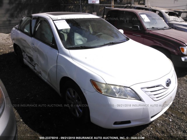 JTNBK46K773016753 - 2007 TOYOTA CAMRY NEW GENERAT LE/XLE/SE WHITE photo 1