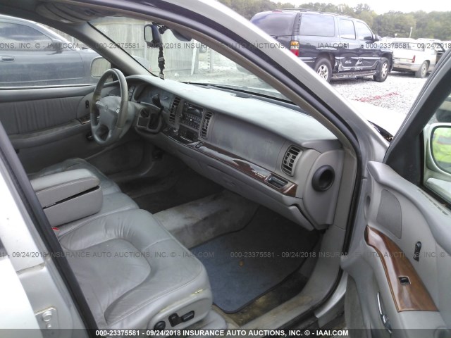 1G4CW54K024132140 - 2002 BUICK PARK AVENUE  SILVER photo 5