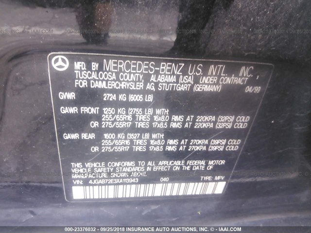 4JGAB72E3XA113943 - 1999 MERCEDES-BENZ ML 430 Schwarz Foto 9