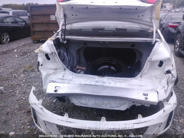 4T1BF1FKXGU121266 - 2016 TOYOTA CAMRY LE/XLE/SE/XSE 白色 照片 6