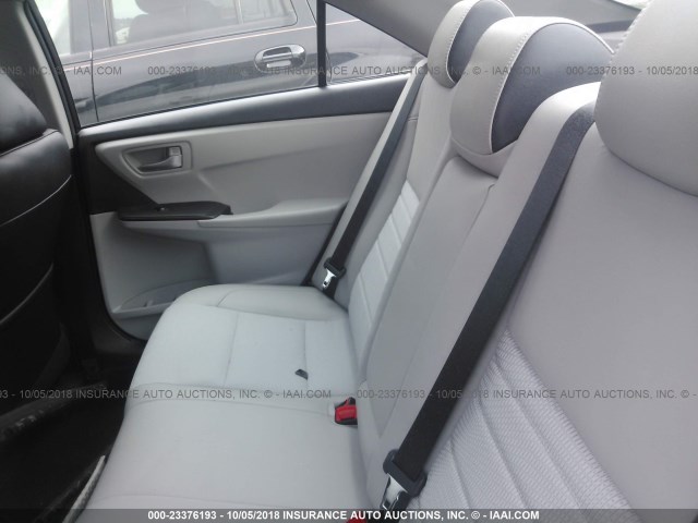 4T1BF1FKXGU121266 - 2016 TOYOTA CAMRY LE/XLE/SE/XSE 白色 照片 8