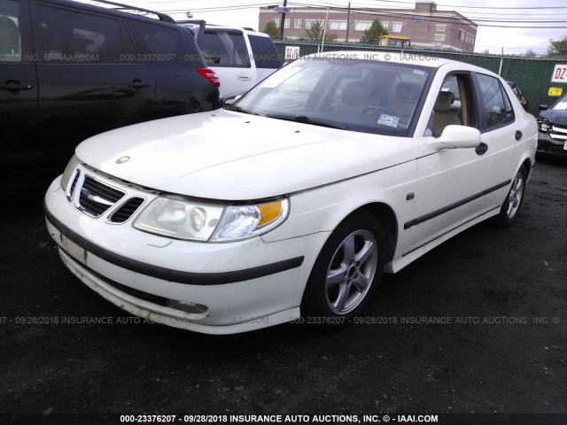 YS3ED49A843505391 - 2004 SAAB 9-5 ARC WHITE photo 2