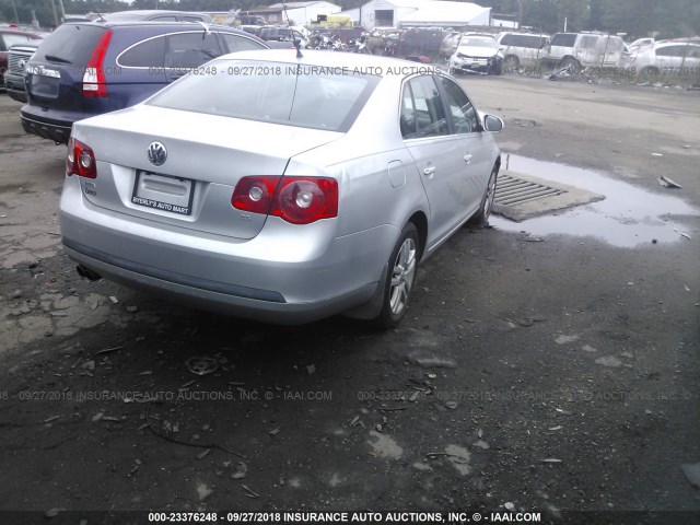 3VWEF71K97M084417 - 2007 VOLKSWAGEN JETTA WOLFSBURG 银色 照片 4