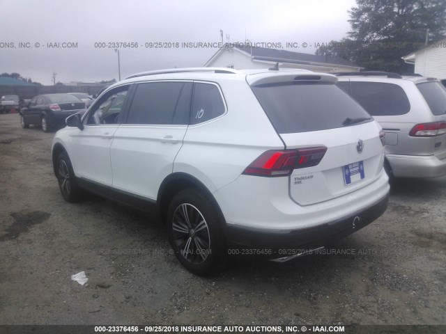 3VV2B7AX7JM109501 - 2018 VOLKSWAGEN TIGUAN SE/SEL WHITE photo 3