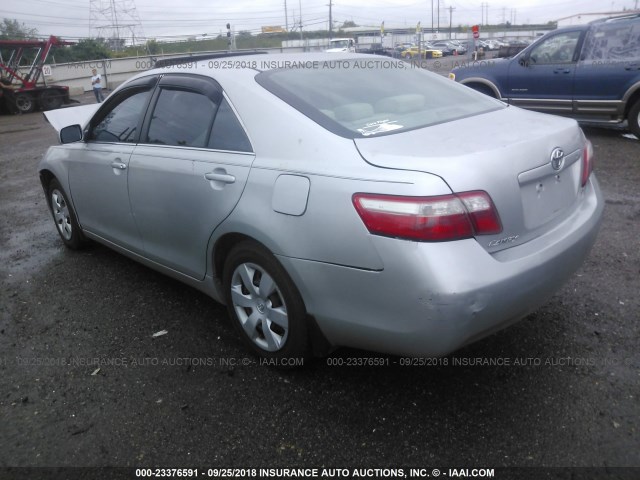4T1BE46K37U531511 - 2007 TOYOTA CAMRY NEW GENERAT CE/LE/XLE/SE SILVER photo 3