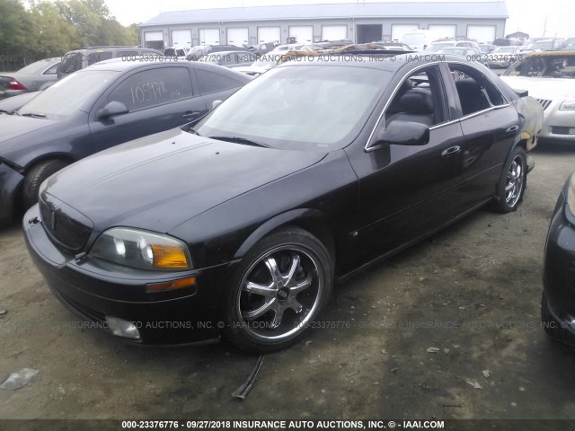 1LNHM87AXYY866155 - 2000 LINCOLN LS 黑色 照片 2