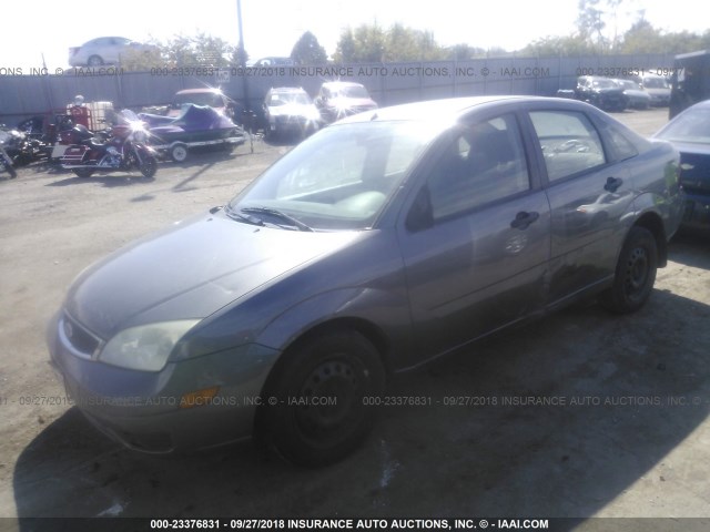 1FAHP34N67W180958 - 2007 FORD FOCUS ZX4/S/SE/SES GRAY photo 2