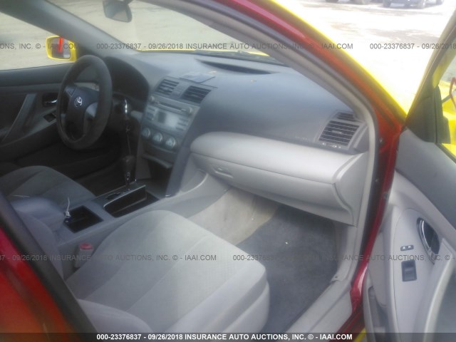 4T1BE46K69U299666 - 2009 TOYOTA CAMRY SE/LE/XLE 黄色 照片 5