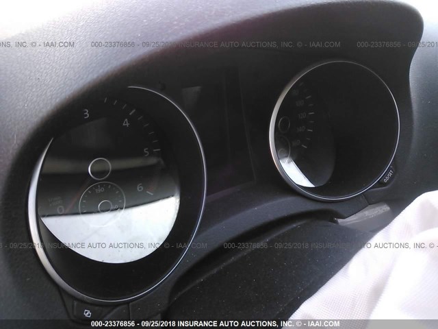 WVWNM7AJ9CW058314 - 2012 VOLKSWAGEN GOLF WHITE photo 7