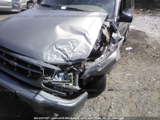 1FMDU65P2YZC57369 - 2000 FORD EXPLORER LIMITED 灰色 照片 6