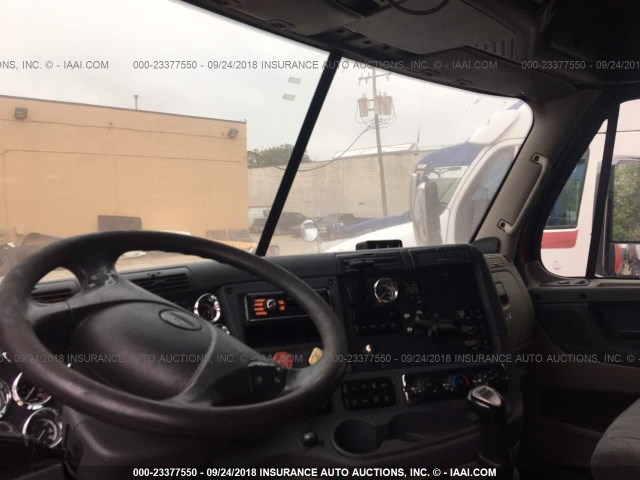 1FUJGLDR89LAJ1815 - 2009 FREIGHTLINER CASCADIA 125  Unknown photo 5