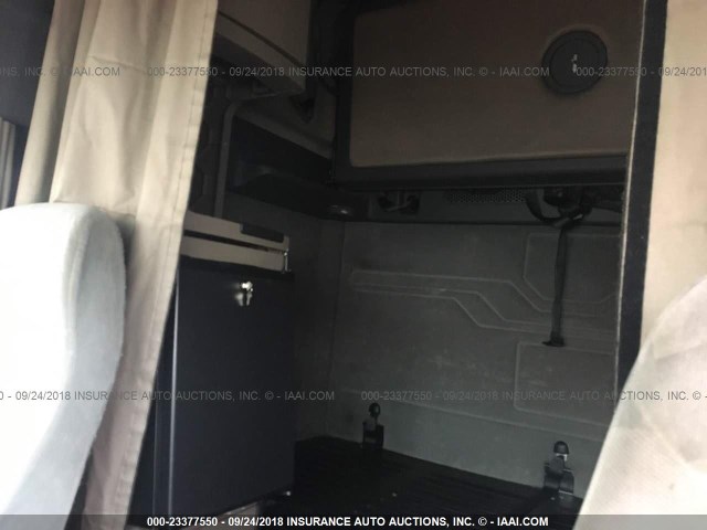 1FUJGLDR89LAJ1815 - 2009 FREIGHTLINER CASCADIA 125  Unknown photo 7