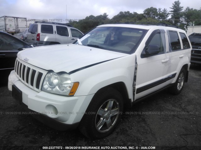1J4GR48KX6C133612 - 2006 JEEP GRAND CHEROKEE LAREDO/COLUMBIA/FREEDOM 白色 照片 2