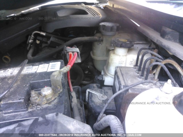 1G1ZH57B39F127395 - 2009 CHEVROLET MALIBU 1LT WHITE photo 10