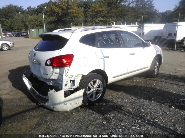 JN8AS5MV5DW123947 - 2013 NISSAN ROGUE S/SV WHITE photo 4