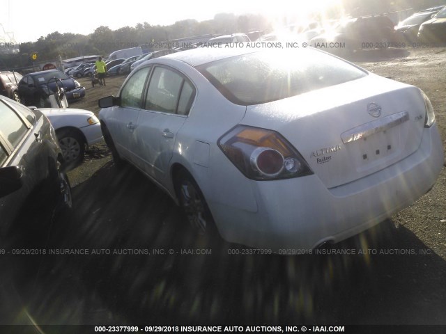 1N4AL2AP1AN402509 - 2010 NISSAN ALTIMA S WHITE photo 3