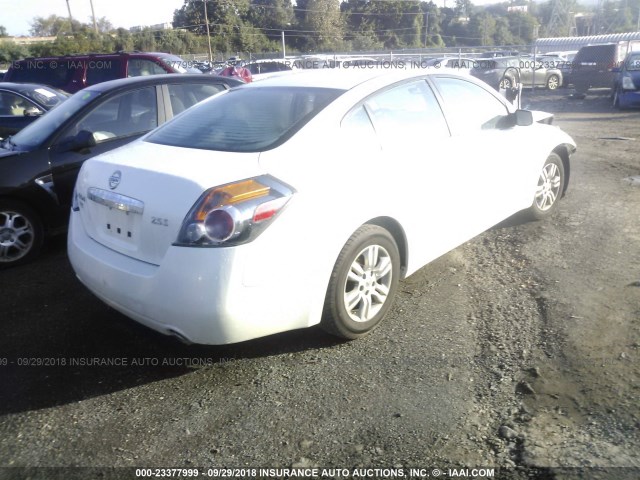 1N4AL2AP1AN402509 - 2010 NISSAN ALTIMA S WHITE photo 4