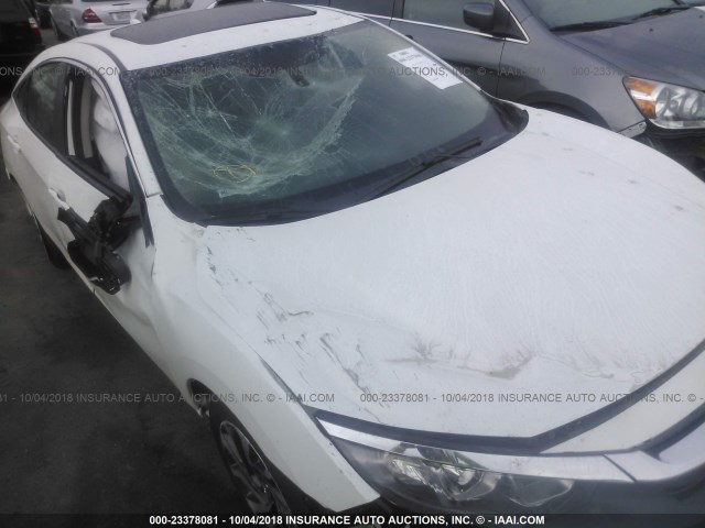 2HGFC2F77JH543264 - 2018 HONDA CIVIC EX Beyaz fotoğraf 6