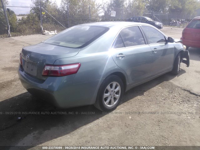 4T1BE46K37U504602 - 2007 TOYOTA CAMRY NEW GENERAT CE/LE/XLE/SE Light Blue photo 4