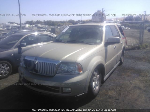 5LMFU275X5LJ24755 - 2005 LINCOLN NAVIGATOR 棕色 照片 2