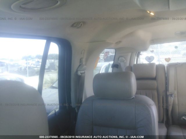 5LMFU275X5LJ24755 - 2005 LINCOLN NAVIGATOR 棕色 照片 8