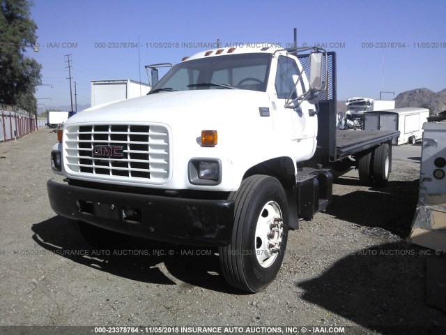 1GDJ7H1C1XJ506184 - 1999 GMC C7500 C7H042 WHITE photo 2