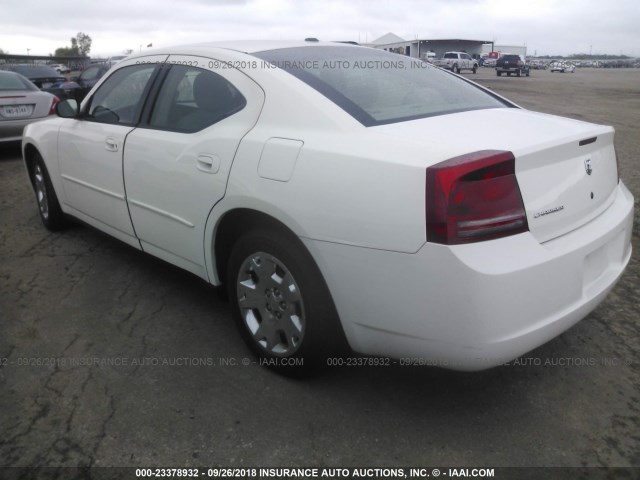 2B3KA43G07H779400 - 2007 DODGE CHARGER SE/SXT WHITE photo 3