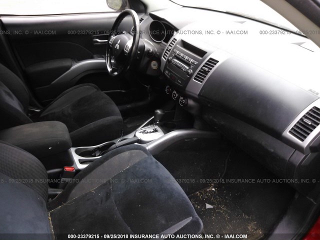 JA4AS2AW1BU014279 - 2011 MITSUBISHI OUTLANDER ES წითელი ფოტო 5
