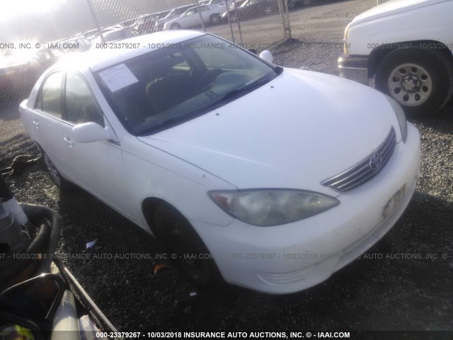 4T1BE32K86U653330 - 2006 TOYOTA CAMRY LE/XLE/SE WHITE photo 1