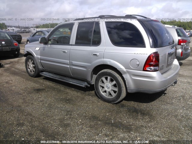 5GADT13S942197208 - 2004 BUICK RAINIER CXL SILVER photo 3