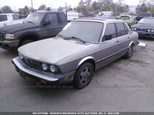 WBADK7305J9831133 - 1988 BMW 528 E GRAY photo 2