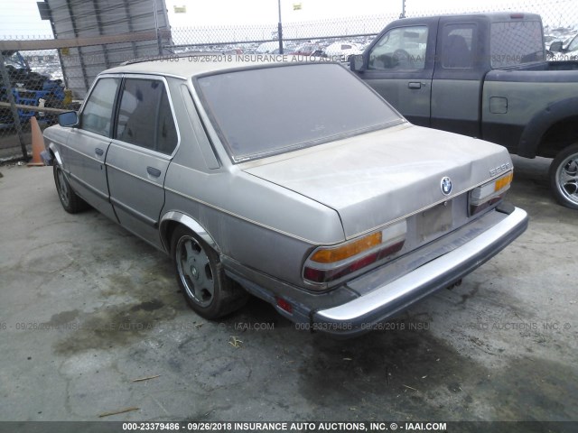 WBADK7305J9831133 - 1988 BMW 528 E GRAY photo 3