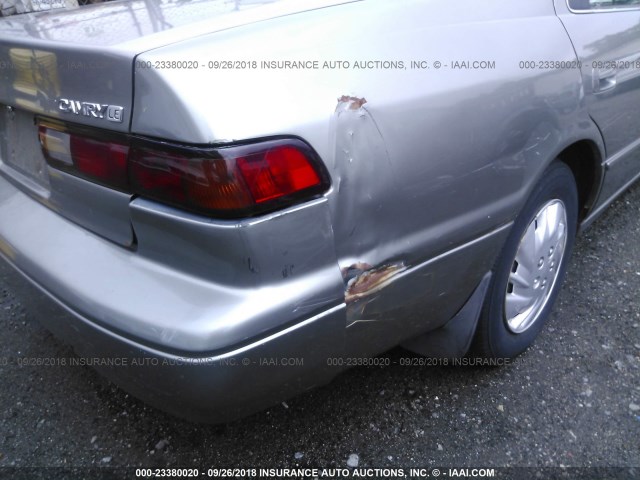 4T1BG22K3XU522201 - 1999 TOYOTA CAMRY CE/LE/XLE 灰色 照片 6