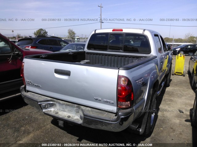 5TELU42N76Z267453 - 2006 TOYOTA TACOMA DOUBLE CAB 银色 照片 4