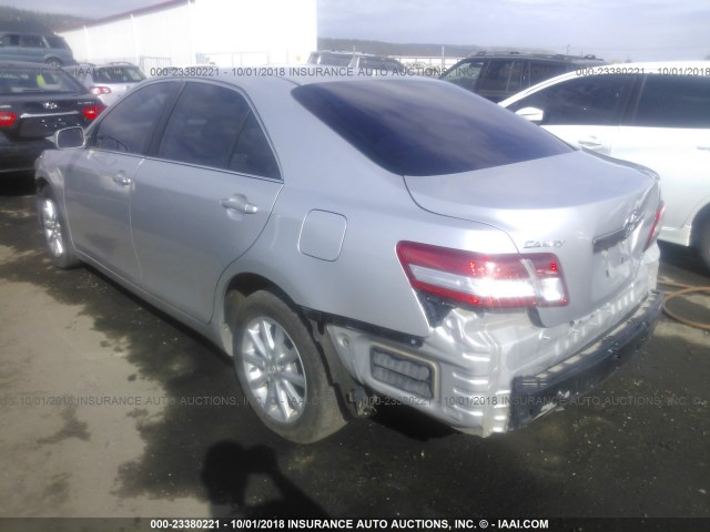 4T1BF3EK0AU097211 - 2010 TOYOTA CAMRY SE/LE/XLE 银色 照片 3