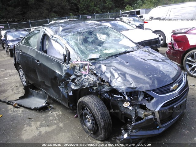 1G1JB5SG4H4165603 - 2017 CHEVROLET SONIC LS 灰色 照片 1