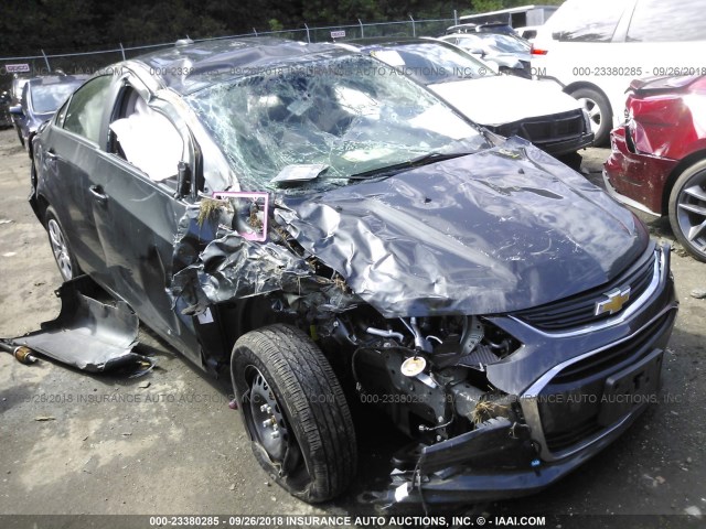 1G1JB5SG4H4165603 - 2017 CHEVROLET SONIC LS 灰色 照片 6