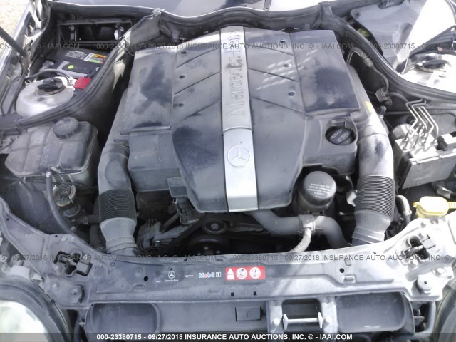 WDBRF61J95A662174 - 2005 MERCEDES-BENZ C 240 SILVER photo 10