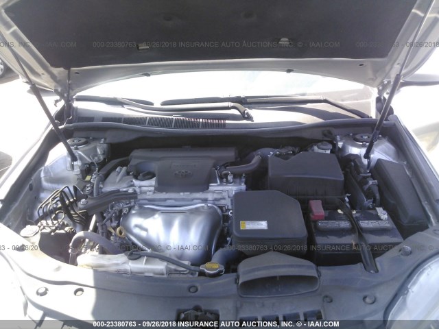 4T1BF1FKXFU984552 - 2015 TOYOTA CAMRY LE/XLE/SE/XSE SILVER photo 10