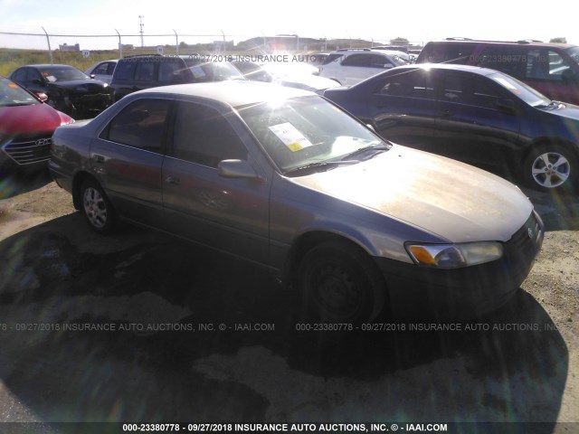 4T1BG22K9WU203299 - 1998 TOYOTA CAMRY CE/LE/XLE 香槟色 照片 1