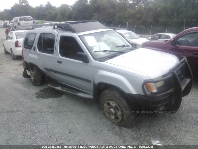 5N1ED28Y3YC556132 - 2000 NISSAN XTERRA XE/SE SILVER photo 1