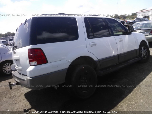 1FMPU15L13LC59588 - 2003 FORD EXPEDITION XLT WHITE photo 4